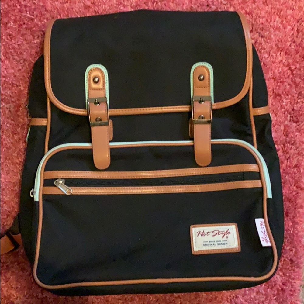 Hot Styles Black Bag